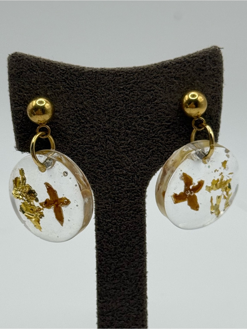 Vintage Gold Accent Clear lucite Flower Drop Earrings